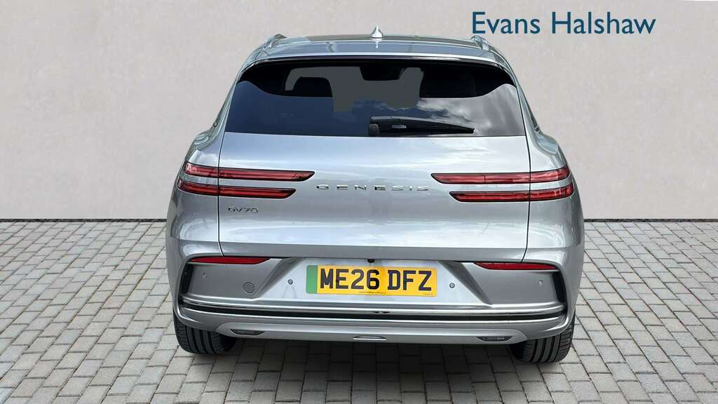 Genesis GV70 360Kw Pure 84Kwh Awd 2026 Silver #5