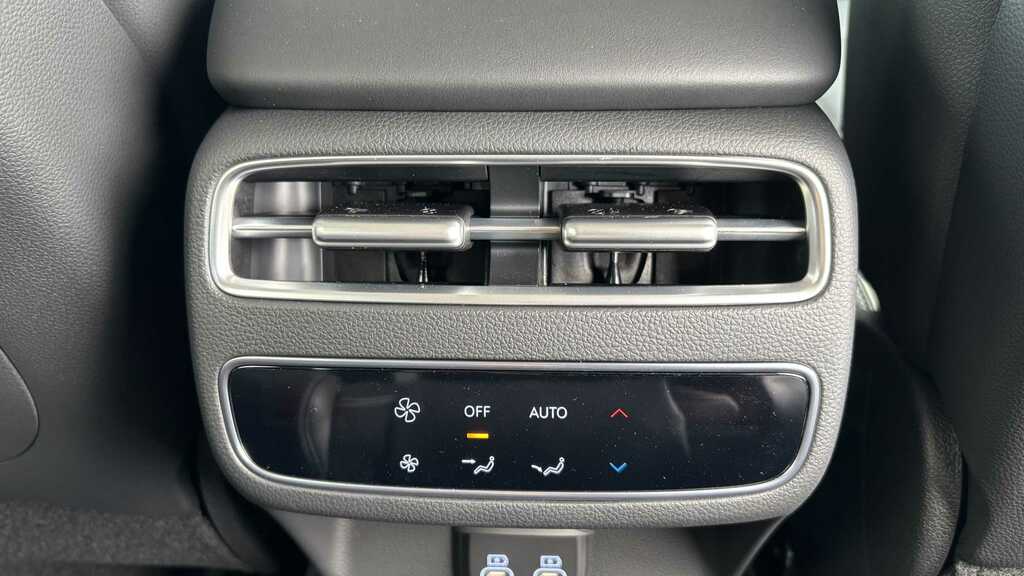 Genesis GV70 2.2D Luxury Awd Blue #22
