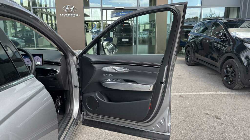 Genesis GV70 2.2D Luxury Awd Blue #24