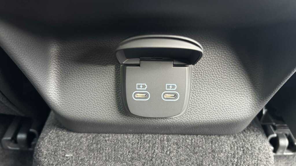 Genesis GV70 2.2D Luxury Awd Blue #23