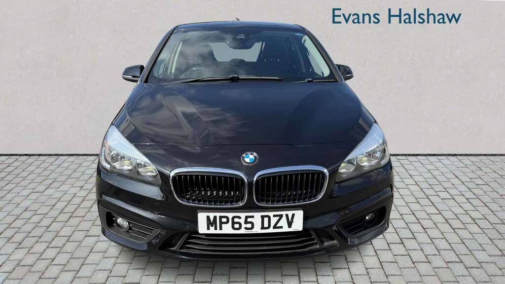 BMW 2 Series 218I Se 2016 Black #2