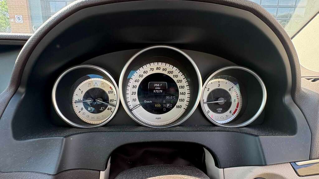 Mercedes-Benz E Class Black #14