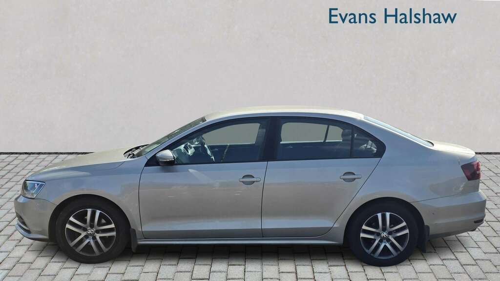 Volkswagen Jetta Gt Bluemotion Technology Tdi #5