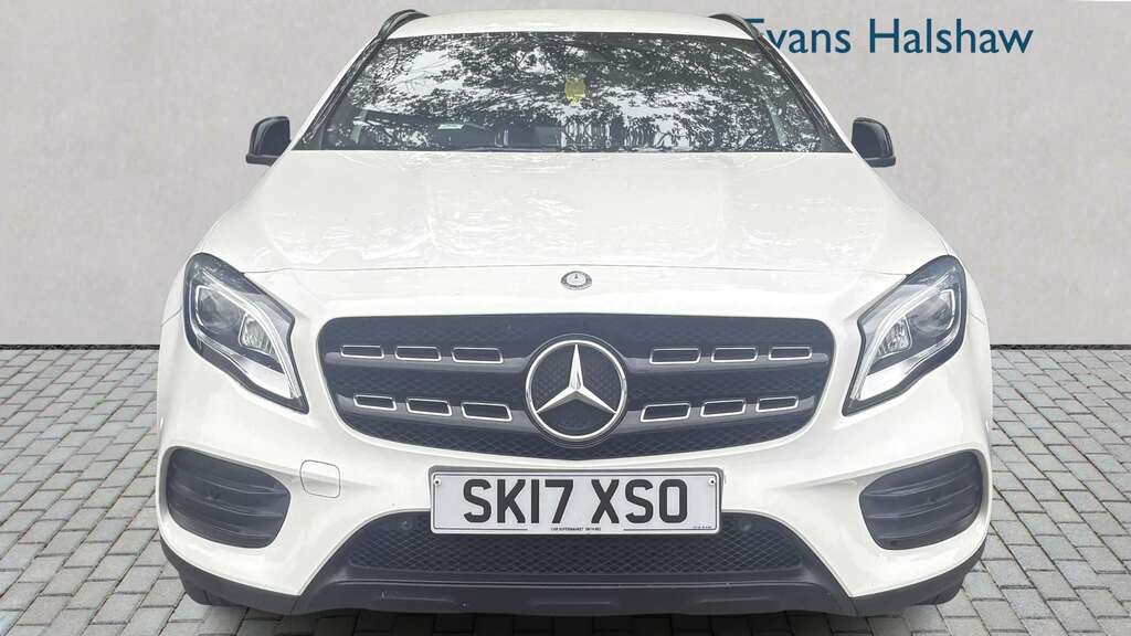 Mercedes-Benz GLA Class 220D 4Matic Amg Line Premium 2017