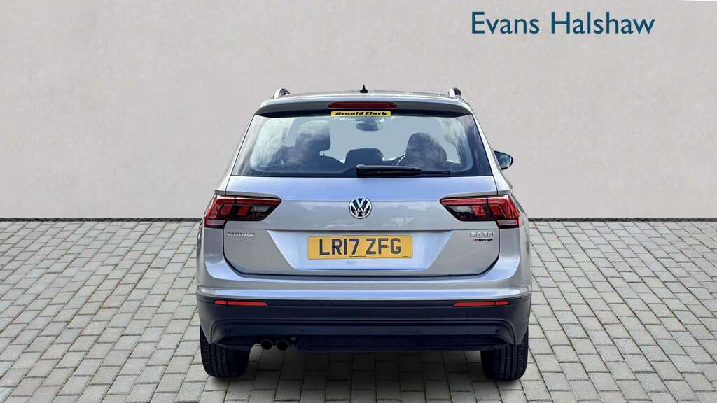 Volkswagen Tiguan 2.0 Tdi 150 4Motion S Dsg 2017 LR17ZFG Silver #6