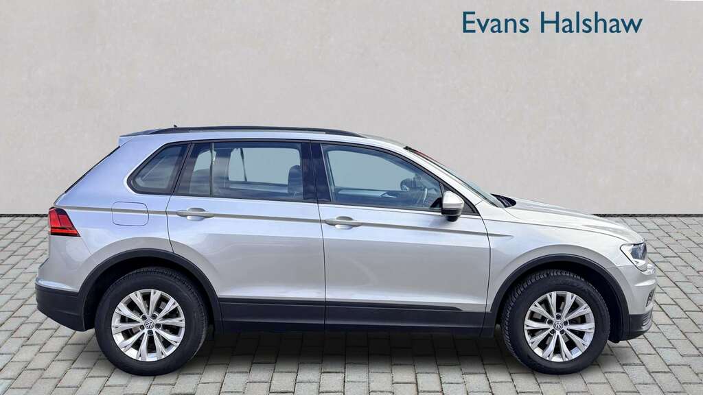Volkswagen Tiguan 2.0 Tdi 150 4Motion S Dsg 2017 LR17ZFG Silver #5