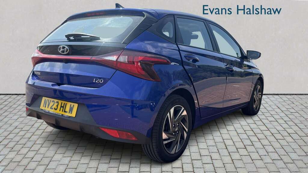 Hyundai I20 1.0T Gdi 48V Mhd Se Connect 2023 Blue