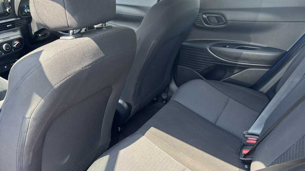 Hyundai I20 Hatchback Brown #8