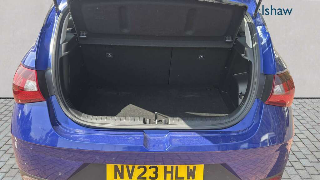 Hyundai I20 Hatchback Brown #7