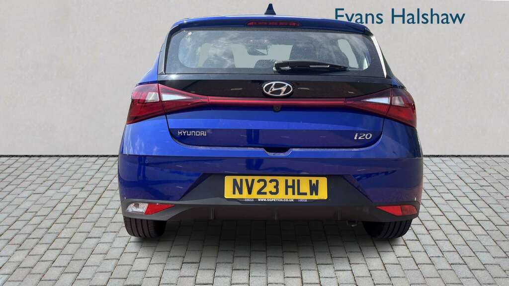 Hyundai I20 1.0T Gdi 48V Mhd Se Connect 2023 Blue #4