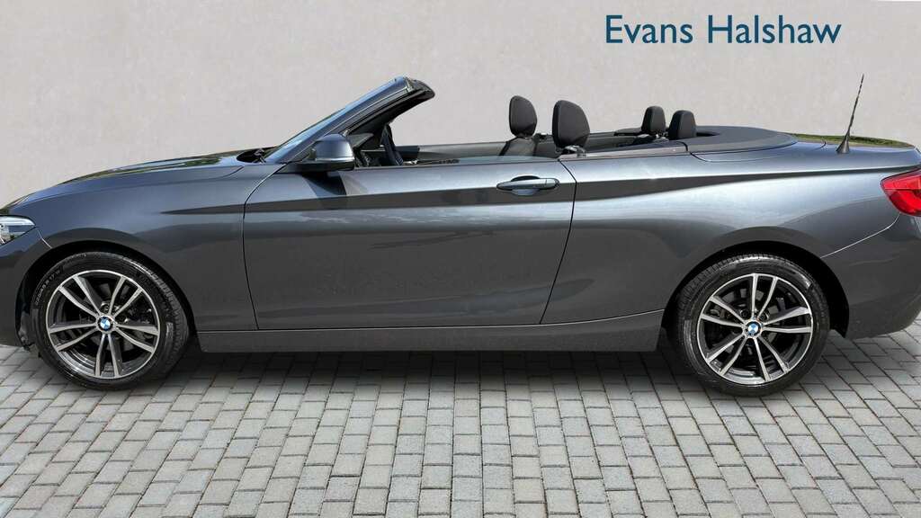 BMW 2 Series 220D Sport Nav 2018 EU68XNB Grey #4