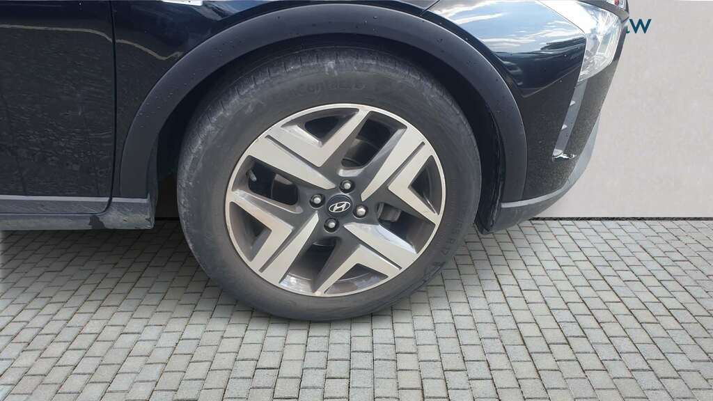 Hyundai Bayon 1.0 Tgdi 48V Mhev Premium Dct 2023 Black #5