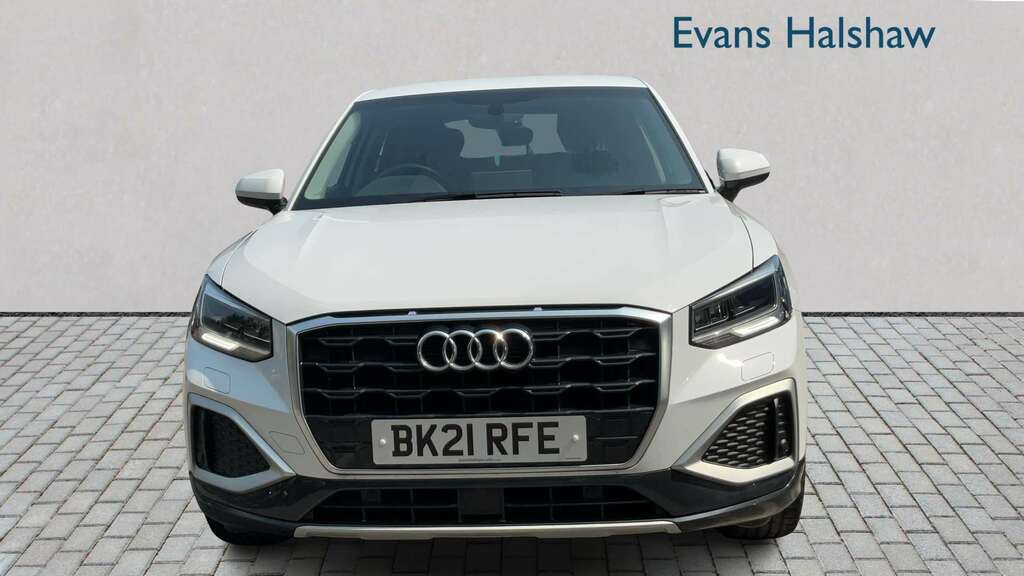 Audi Q2 30 Tfsi Sport 2021 BK21RFE White #2