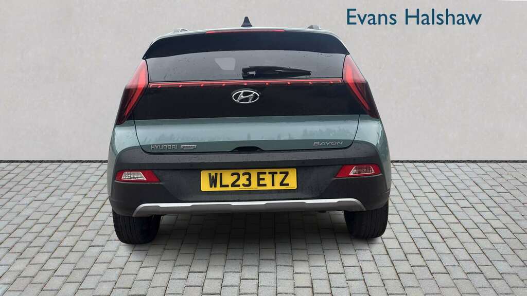 Hyundai Bayon 1.0 Tgdi 48V Mhev Premium Dct 2023 Green #3