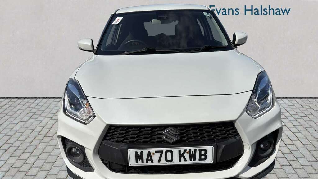 Suzuki Swift 1.4 Boosterjet 48V Hybrid Sport 2020 White #2
