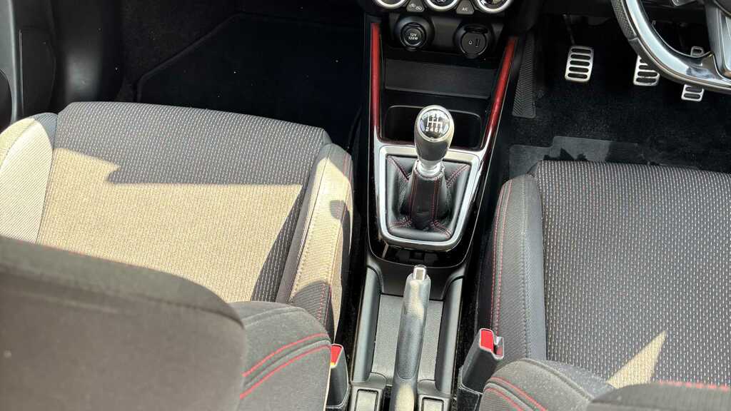 Suzuki Swift 1.4 Boosterjet 48V Hybrid Sport 2020 White #4