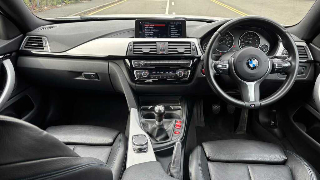 BMW 4 Series 420I M Sport Professional Media 2019 White #3