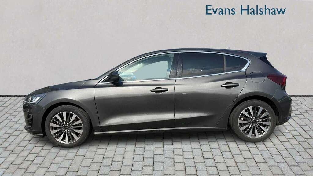 Ford Focus 1.0 Ecoboost Titanium Vignale 2023 CV73NPF Grey #3