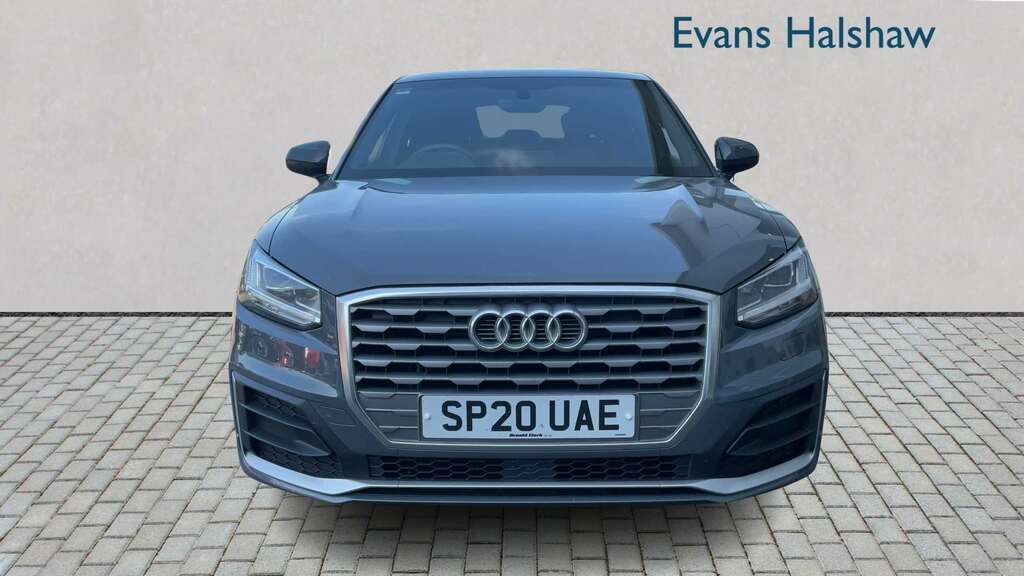 Audi Q2 Black #2
