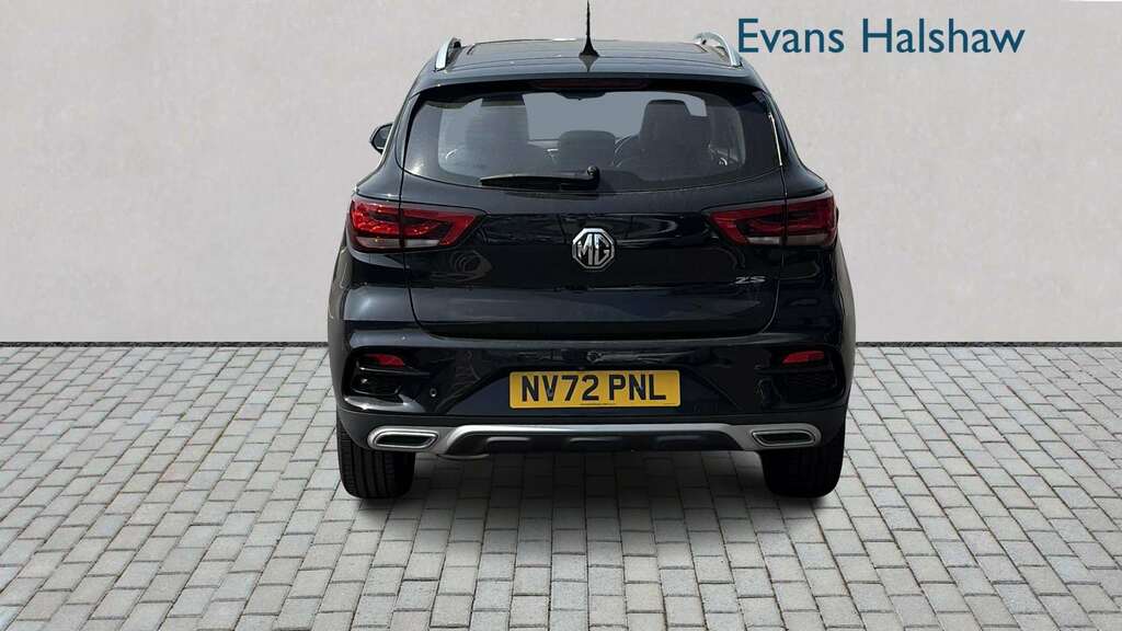 MG ZS 1.0T Gdi Exclusive 2023 NV72PNL Black #4