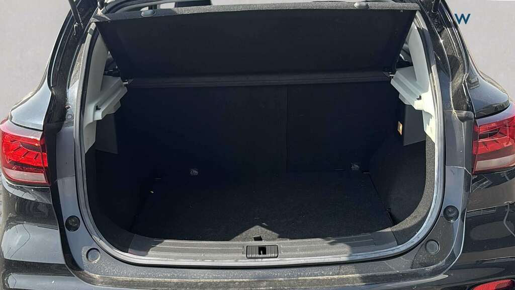 MG ZS 1.0T Gdi Exclusive 2023 NV72PNL Black #6