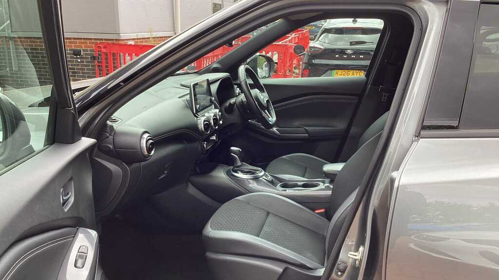 Nissan Juke 1.0 Dig-t 114 N-connecta Dct 2024 BJ24UKH Grey #4