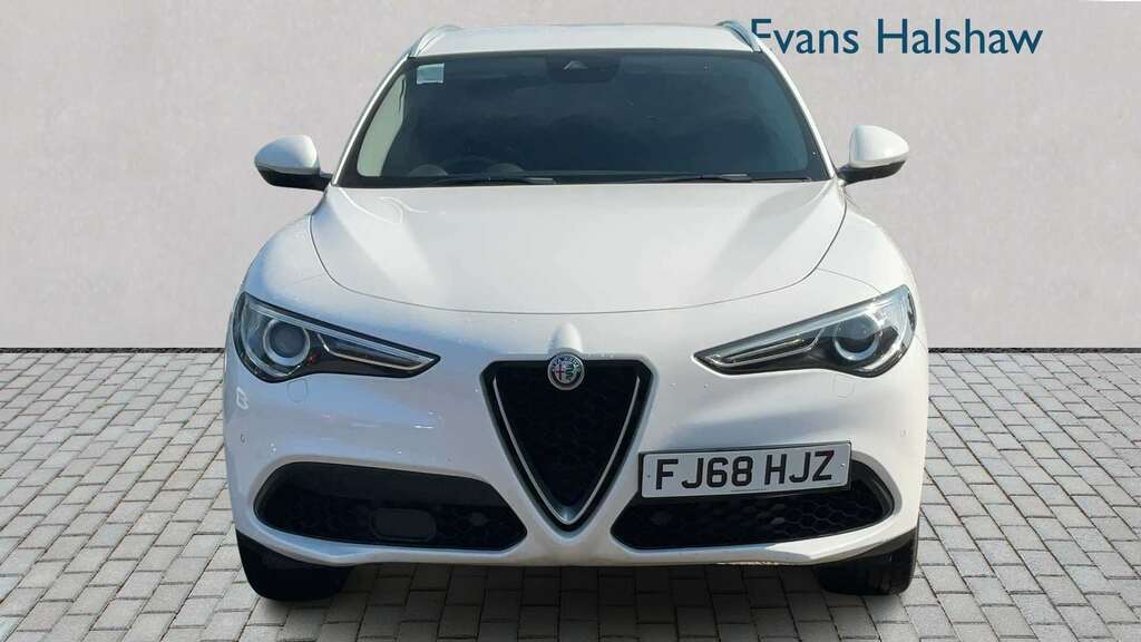 Alfa Romeo Stelvio 2.0 Turbo 280 Speciale 2018 White #2