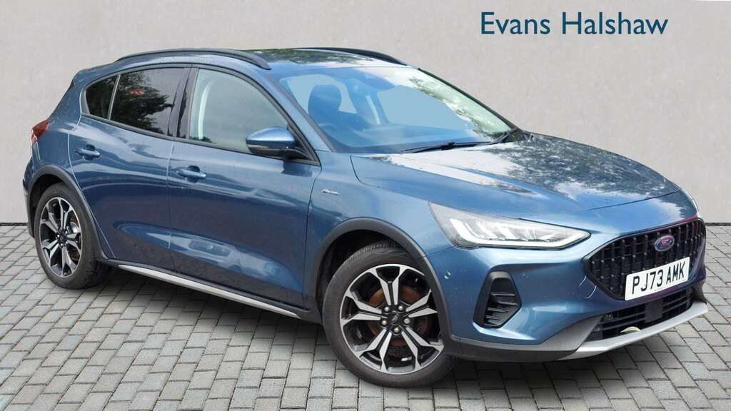 Ford Focus 1.0 Ecoboost Active Red #1