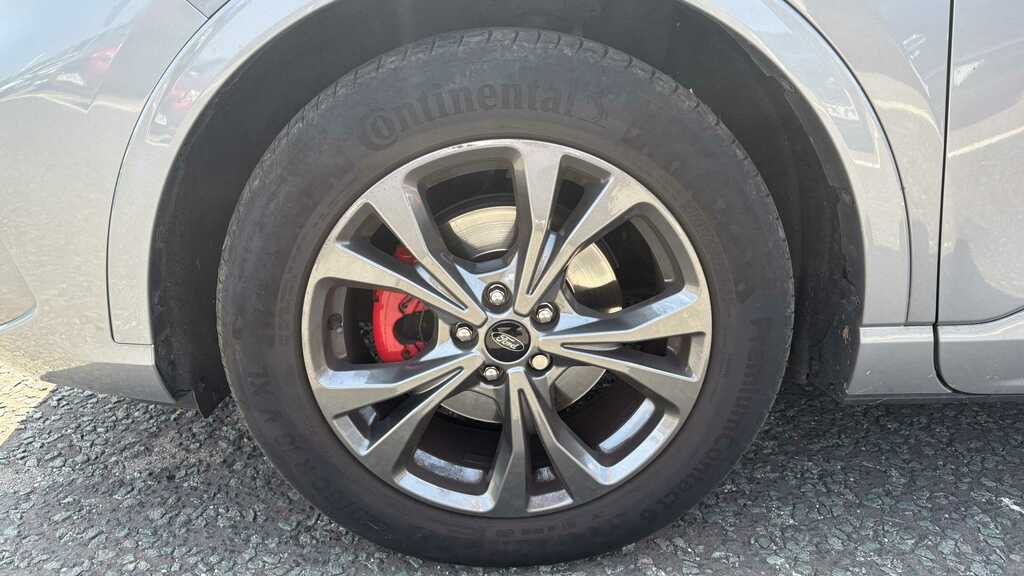 Ford Kuga St-line Edition Red #9