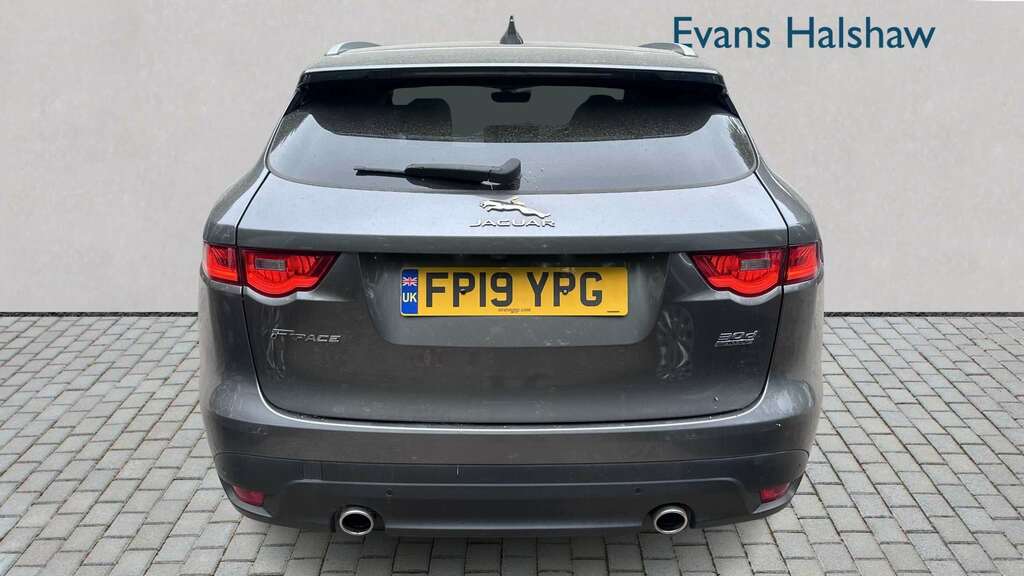 Jaguar F-Pace 3.0D V6 Portfolio Awd 2019 FP19YPG Grey #3