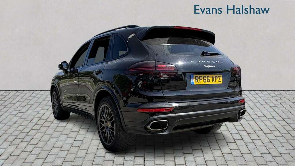 Porsche Cayenne Platinum Edition Tiptronic S 2016 Black #5