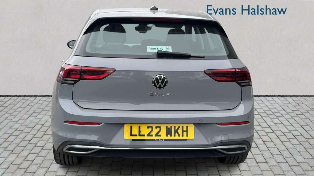 Volkswagen Golf 1.5 Tsi 150 Style 2022 LL22WKH Grey #2