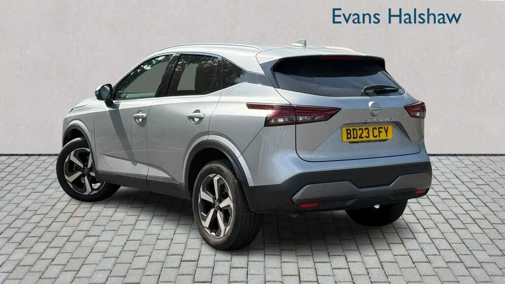 Nissan Qashqai 1.3 Dig-t Mh 158 N-connecta Xtronic 2023 BD23CFY Silver #2