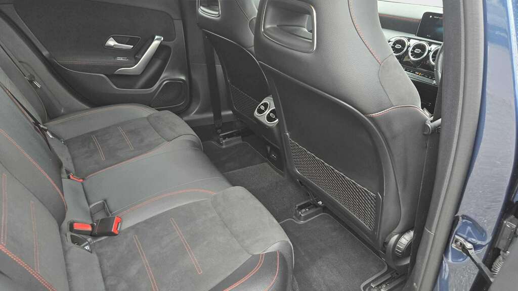 Mercedes-Benz A Class A180d Amg Line Executive 2020 Blue #5
