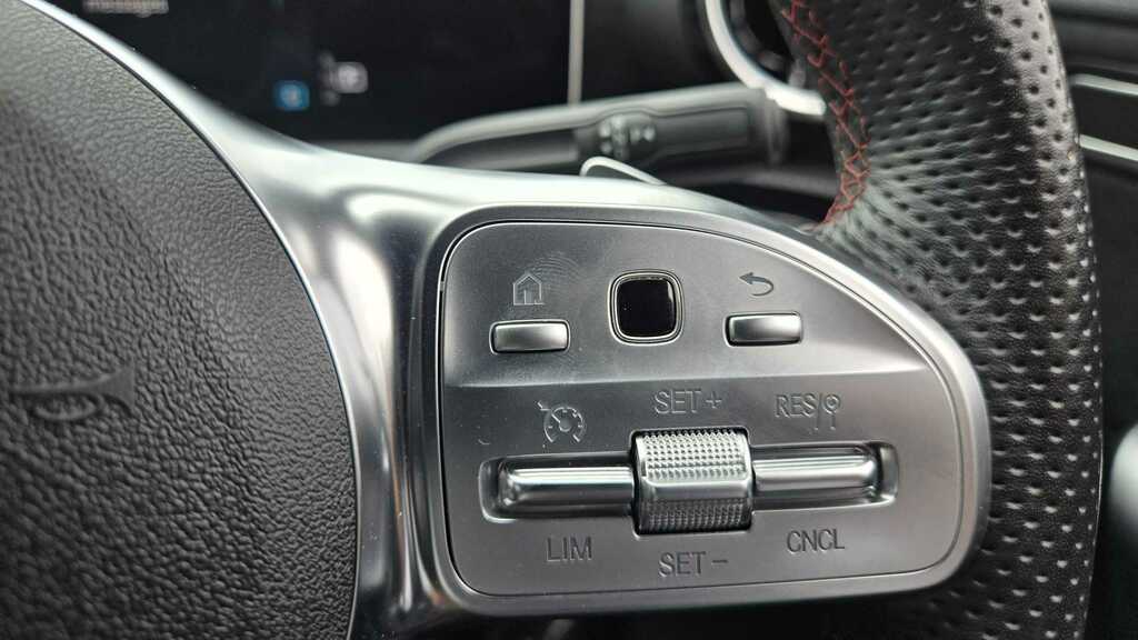 Mercedes-Benz A Class A180d Amg Line Executive 2020 Blue #6