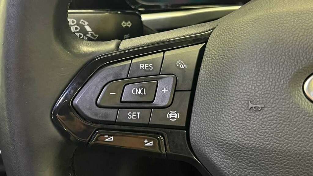 Ford Tourneo Connect Connect Active E-boost Red #21