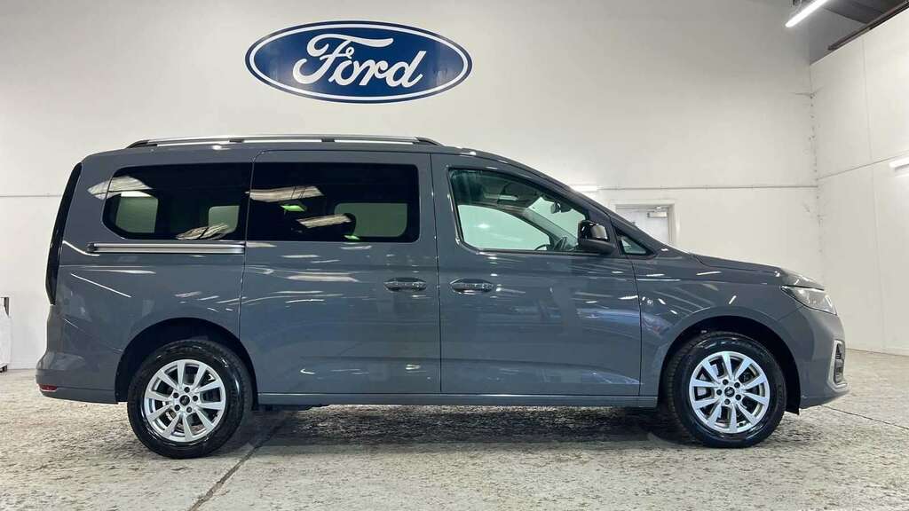 Ford Tourneo Connect Connect Active E-boost Red #2