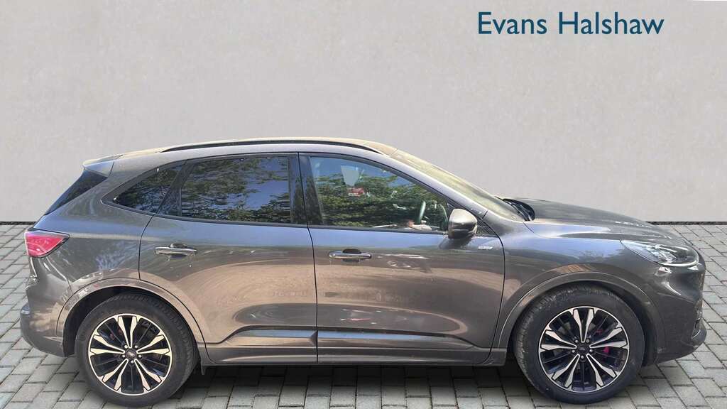 Ford Kuga St-line Black #3