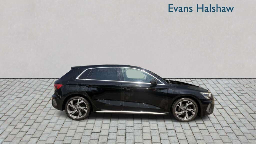 Audi A3 30 Tfsi S Line S Tronic 2023 EK23GUO Black #2