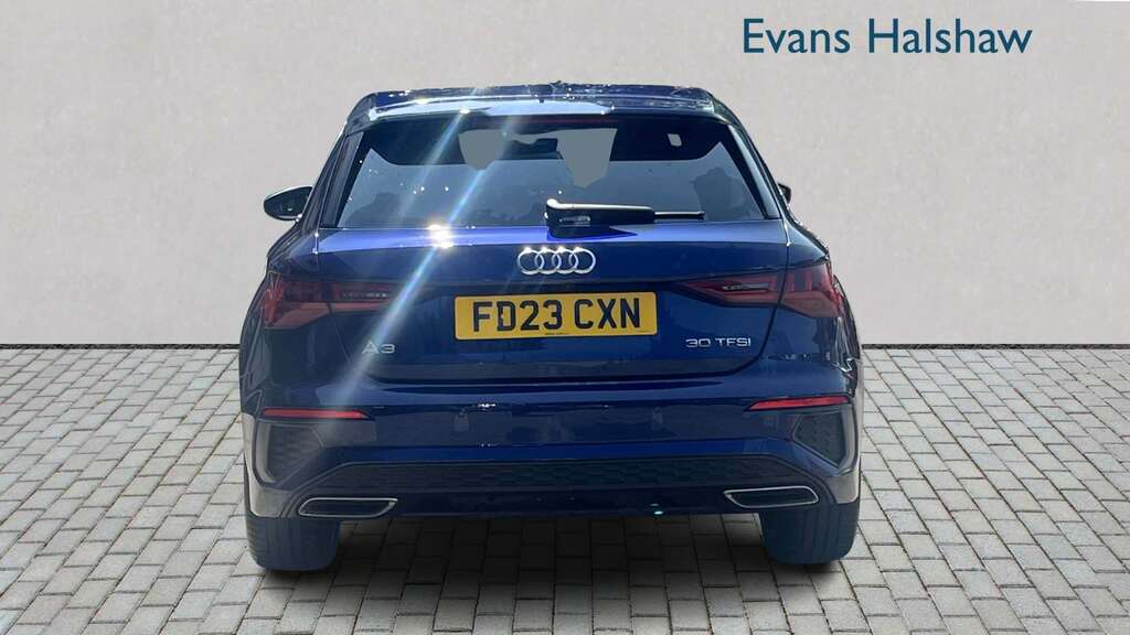 Audi A3 30 Tfsi S Line S Tronic 2023 FD23CXN Blue #4
