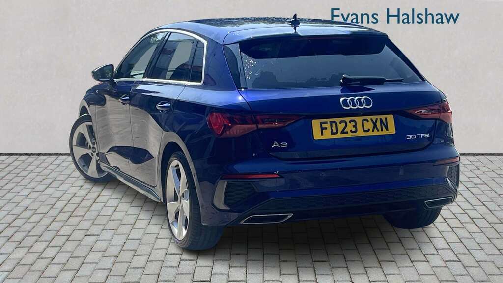 Audi A3 30 Tfsi S Line S Tronic 2023 Blue