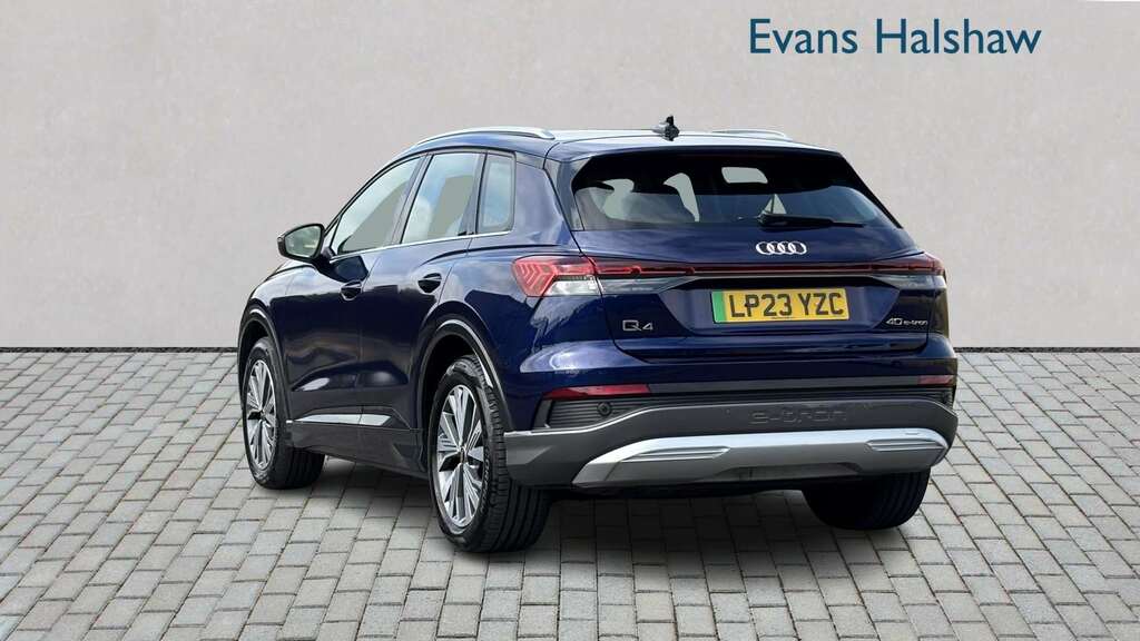 Audi Q4 E Tron 150Kw 40 82Kwh Sport 2023 Blue