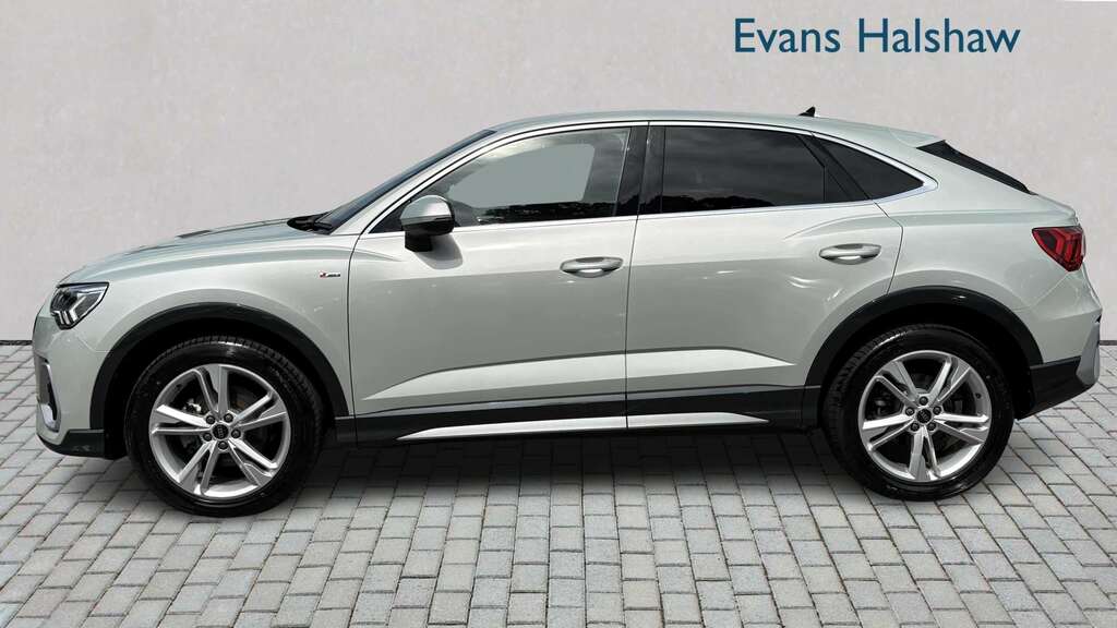 Audi Q3 35 Tfsi S Line S Tronic 2023 MK73DZZ Silver #3