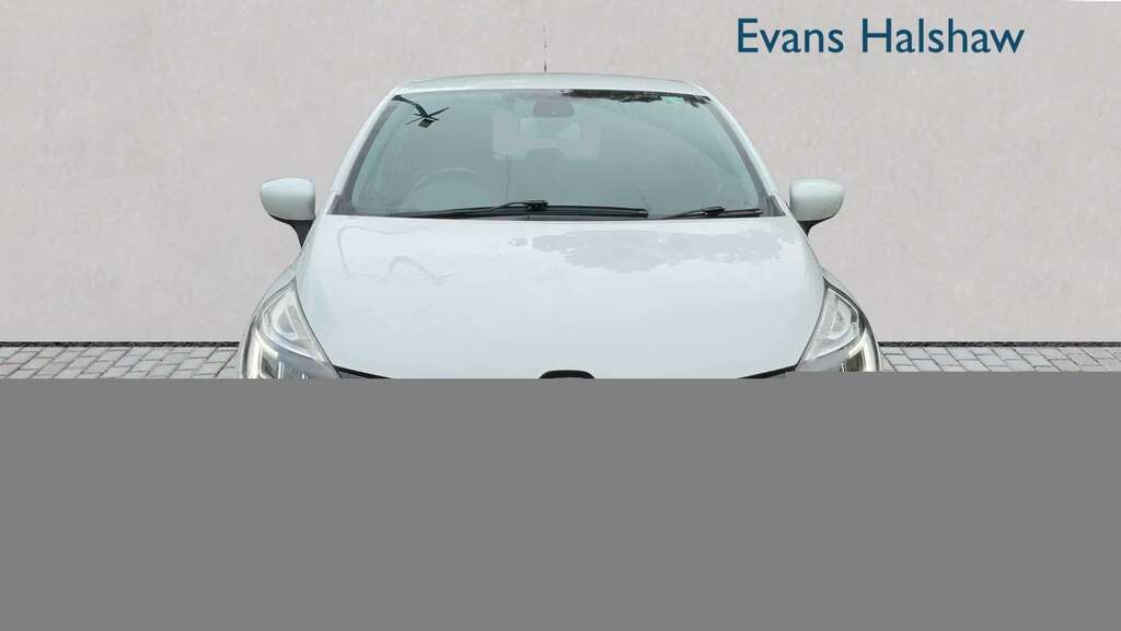 Renault Clio 1.5 Dci 90 Dynamique S Nav 2017 White #4