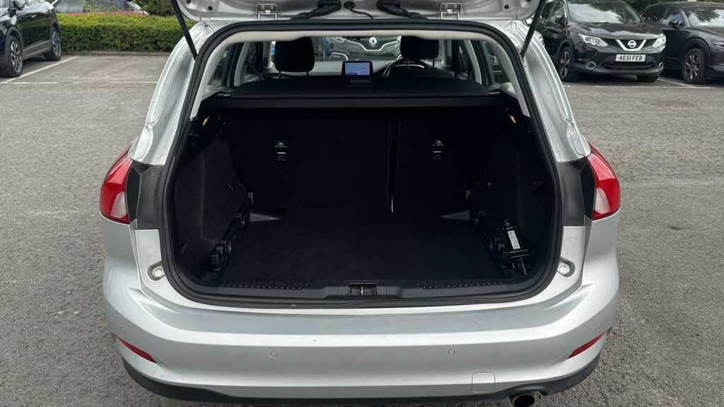 Ford Focus 1.5 Ecoblue 120 Zetec 2020 Silver #5