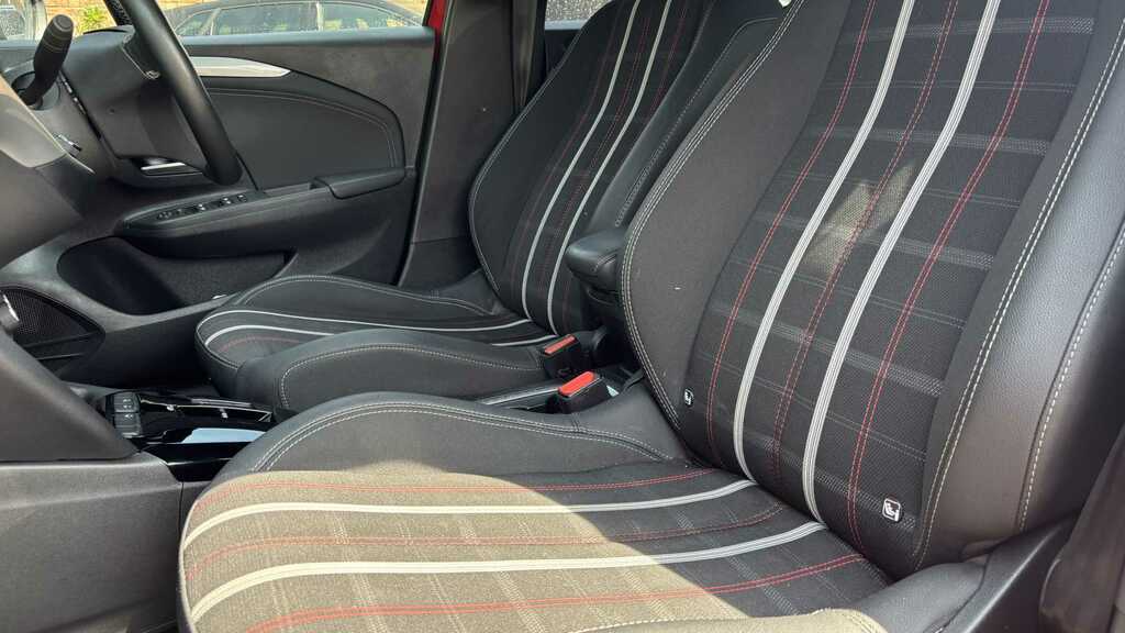 Vauxhall Corsa-e 100Kw Anniversary Edition 50Kwh 11Kwch Red #4