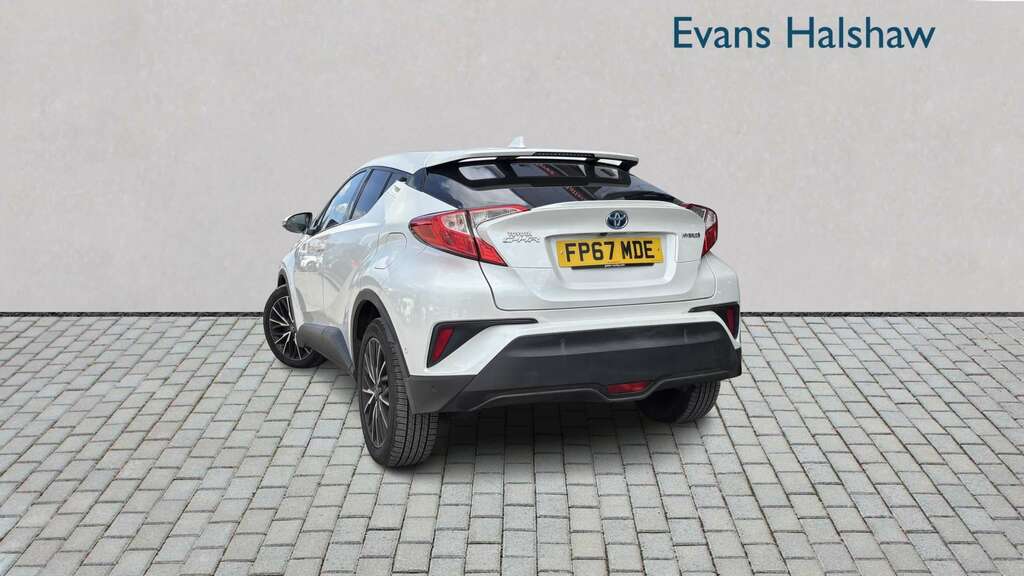 Toyota C-Hr 1.8 Hybrid Excel Cvt 2017 FP67MDE White