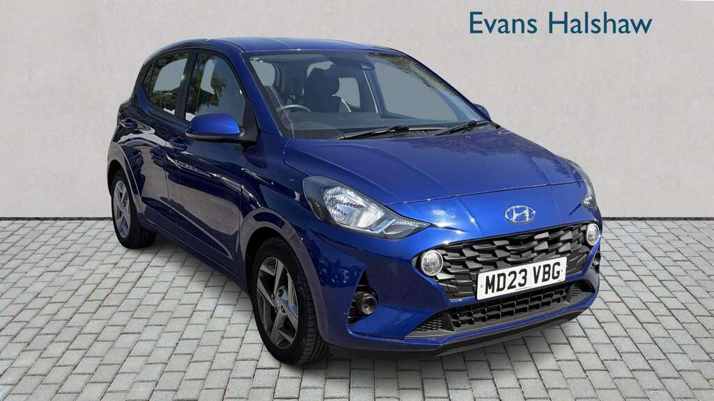 Hyundai I10 Hatchback Red #1
