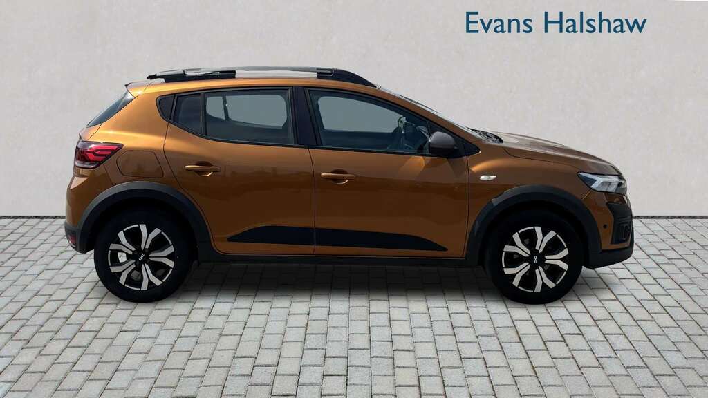 Dacia Sandero Stepway 1.0 Tce Journey Cvt 2023 Orange