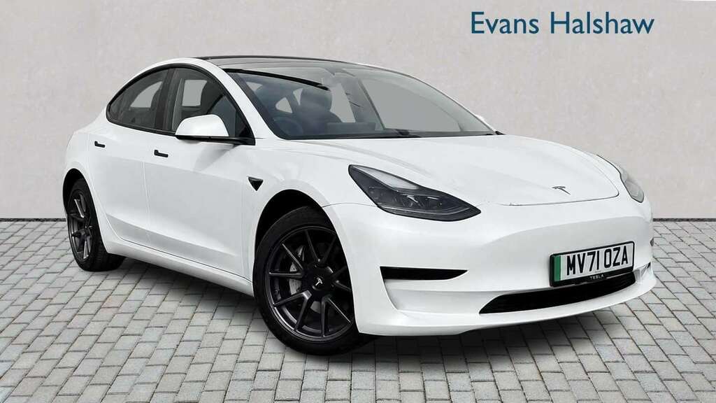 Tesla Model 3 Standard Plus 2021 White